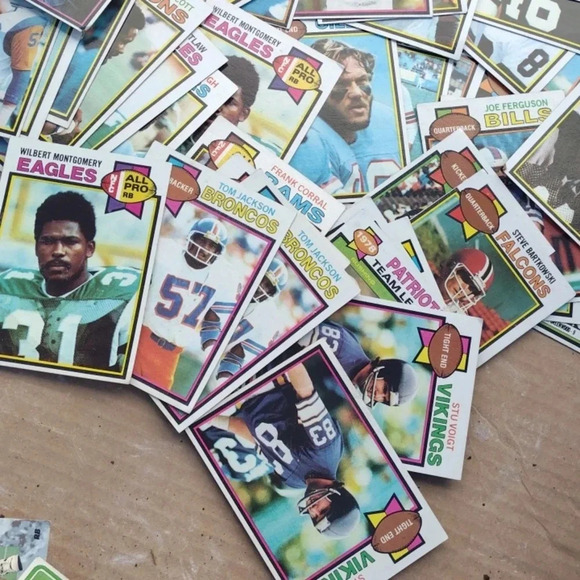 1979 Football Cards - Picture 3 of 5